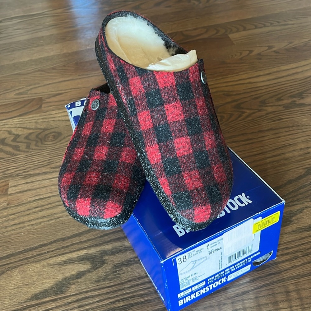 Birkenstock Zermatt Rivet Plaid Red size 7-EU 38